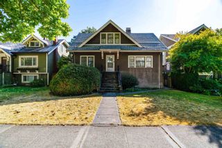 Photo 2: 2356 W 12TH Avenue in Vancouver: Kitsilano House for sale (Vancouver West)  : MLS®# R2725431