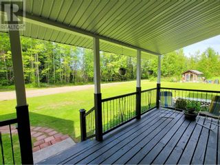 Photo 3: 16685 CHIEF LAKE ROAD in Prince George: House for sale : MLS®# R2895223