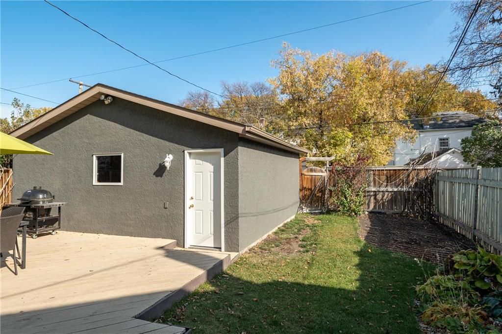Photo 32: Photos: 338 Brock Street in Winnipeg: River Heights North Residential for sale (1C)  : MLS®# 202025256