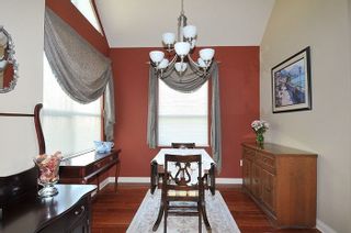 Photo 3: 310 1465 PARKWAY BOULEVARD in Coquitlam: Westwood Plateau Townhouse for sale : MLS®# R2260594
