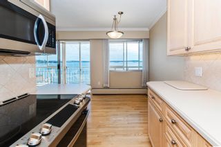 Photo 17: 1505 150 24TH Street in West Vancouver: Dundarave Condo for sale in "The Seastrand" : MLS®# R2869385