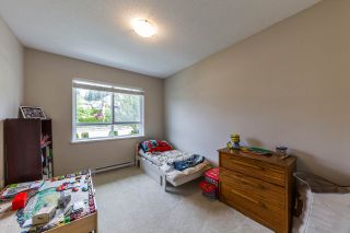 Photo 4: 7 1305 SOBALL Street in Coquitlam: Burke Mountain Townhouse for sale in "Tyneridge North" : MLS®# R2285552