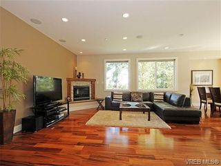 Photo 3: 568 Brant Pl in VICTORIA: La Thetis Heights House for sale (Langford)  : MLS®# 652737