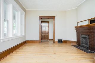 Photo 6: 689 Beverley Street in Winnipeg: West End Residential for sale (5A)  : MLS®# 202009556