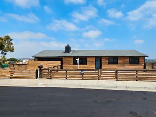 Main Photo: SAN DIEGO House for sale : 3 bedrooms : 370 Treewood St