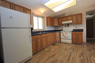 Photo 15: 5275 Meadow Creek Crescent in Celista: Manufactured Home for sale : MLS®# 10113424