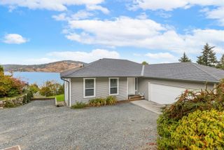 Photo 2: 2983 Hillview Rd in Nanoose Bay: PQ Nanoose House for sale (Parksville/Qualicum)  : MLS®# 915863