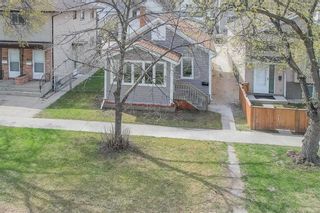 Photo 3: 426 Regent Avenue East in Winnipeg: East Transcona Residential for sale (3M)  : MLS®# 202312544