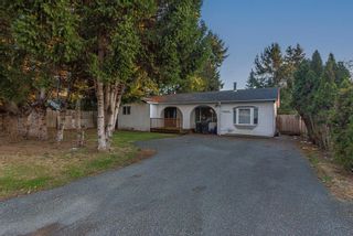 Photo 1: 27052 28 Avenue in Langley: Aldergrove Langley House for sale : MLS®# R2739215