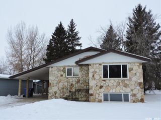 Photo 2: 137 1st Street West in Canora: Residential for sale : MLS®# SK838588