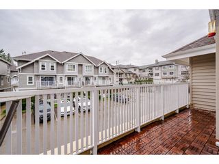 Photo 13: 20 8968 208 Street in Langley: Walnut Grove Townhouse for sale in "Cambridge Court" : MLS®# R2680143