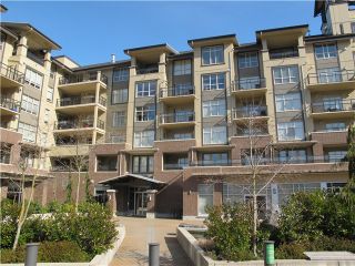 Photo 1: 406 1211 VILLAGE GREEN Way in Squamish: Downtown SQ Condo for sale in "Eaglewind" : MLS®# V1054187