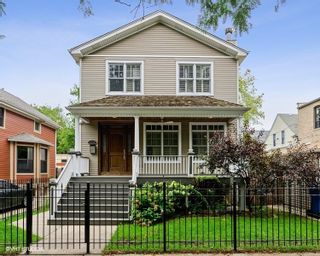Photo 2: 2152 W Leland Avenue in Chicago: CHI - Lincoln Square Residential for sale ()  : MLS®# 11264679