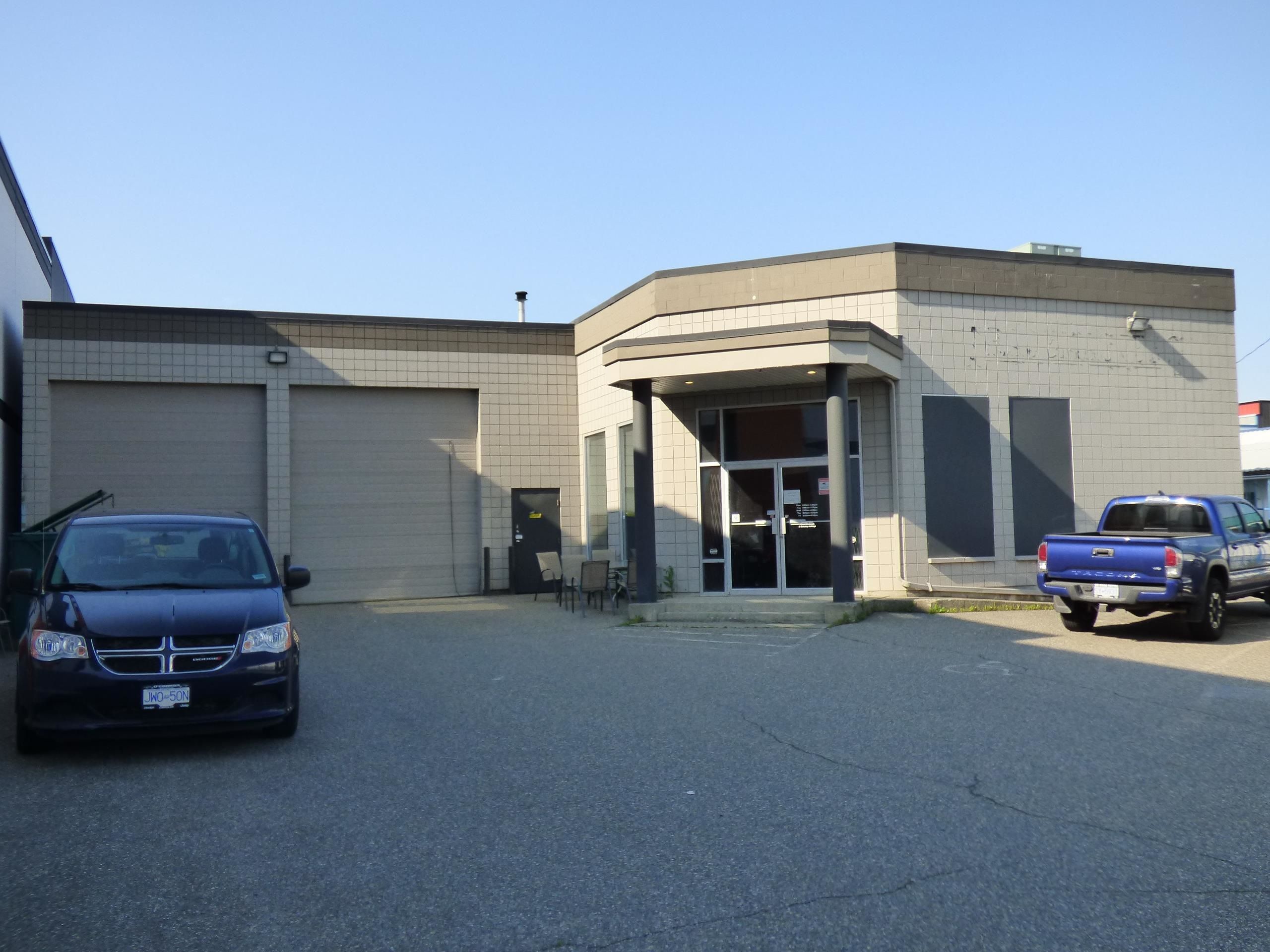 Main Photo: 44467 YALE Road in Chilliwack: West Chilliwack Industrial for lease : MLS®# C8051757