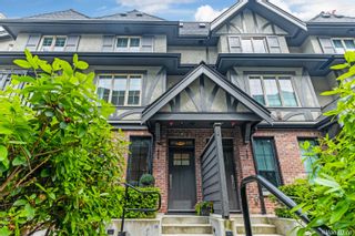 Main Photo: 449 W 63RD Avenue in Vancouver: Marpole Townhouse for sale in "Tudor House" (Vancouver West)  : MLS®# R2759230