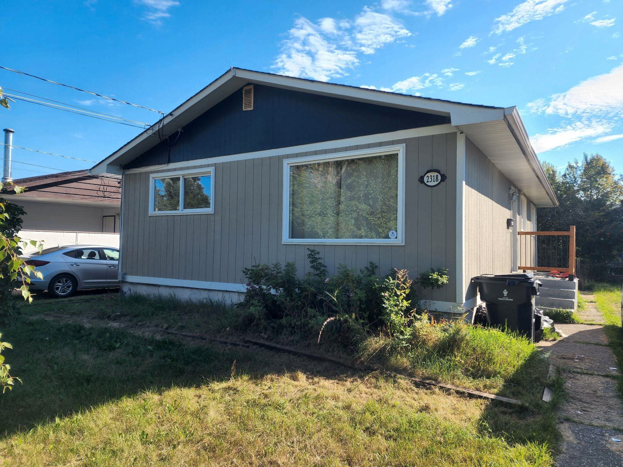 Main Photo: 2318 OAK Street in Prince George: VLA House for sale (PG City Central)  : MLS®# R2720116
