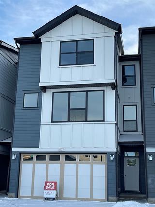 Photo 30: 827 Shawnee Terrace SW in Calgary: Shawnee Slopes Row/Townhouse for sale : MLS®# A2020367