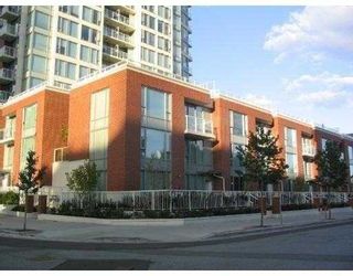 Photo 1: 49 KEEFER Place in Vancouver: Downtown VW Townhouse for sale in "TAYLOR" (Vancouver West)  : MLS®# V637663