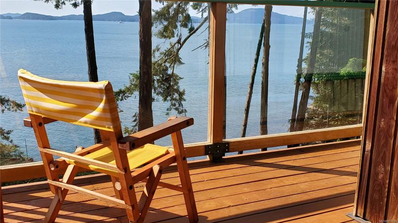 FEATURED LISTING: 1602 Storm Cres Pender Island