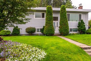Photo 1: 7027 Ramsay Avenue in Burnaby: Highgate House for sale (Burnaby East)  : MLS®# 	R2202939