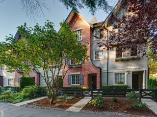 Photo 1: 45 550 BROWNING Place in North Vancouver: Seymour NV Townhouse for sale in "TANAGER" : MLS®# R2731824