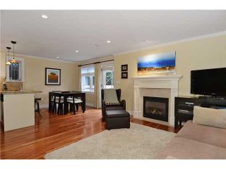 Photo 1: 3538 W 5TH Avenue in Vancouver: Kitsilano Townhouse for sale in "BOEUR HOUSE" (Vancouver West)  : MLS®# V1031202