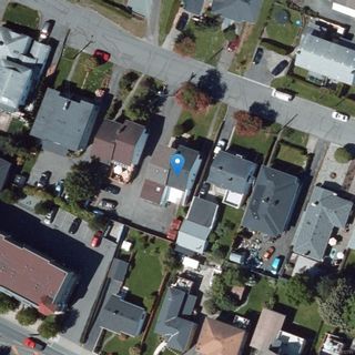 Photo 26: 939 Inskip St in Esquimalt: Es Kinsmen Park Half Duplex for sale : MLS®# 912795