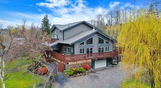 Photo 1: 13 BRACKEN Parkway in Squamish: Brackendale House for sale in "Brackendale" : MLS®# R2768729