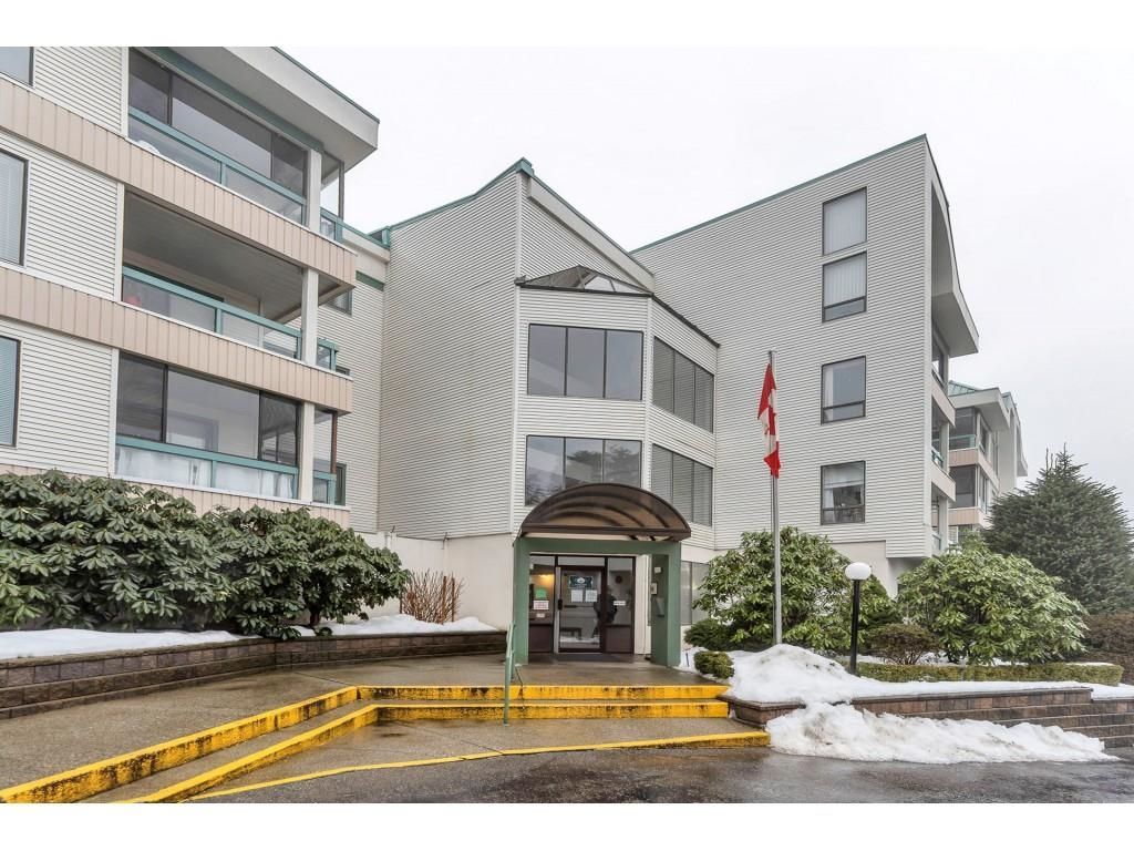 Main Photo: 207 33030 GEORGE FERGUSON Way in Abbotsford: Central Abbotsford Condo for sale in "The Carlisle" : MLS®# R2642565