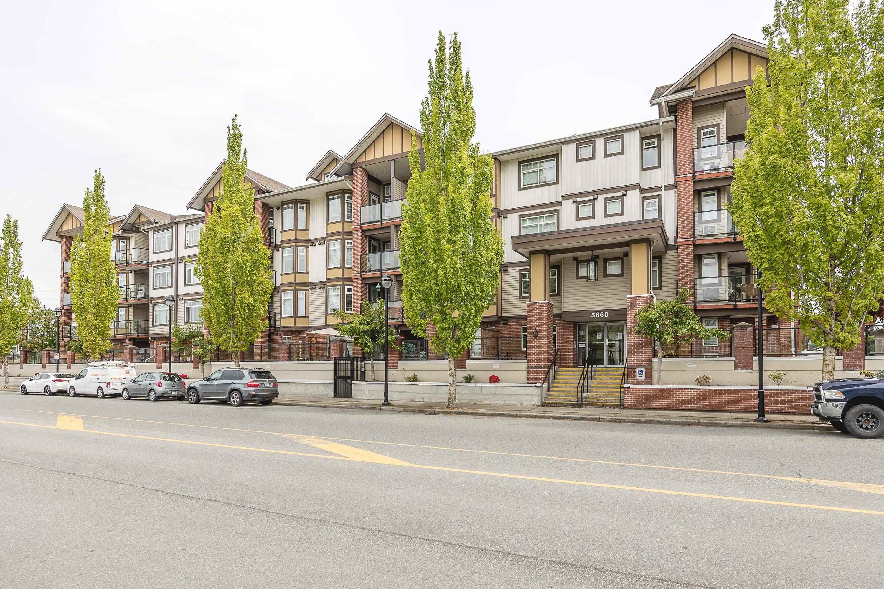 Main Photo: 350 5660 201A Street in Langley: Langley City Condo for sale : MLS®# R2693780