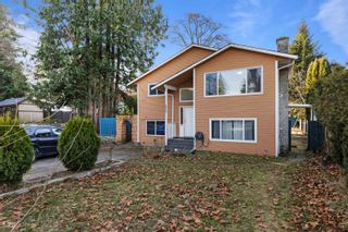Photo 1: 9401 124A Street in Surrey: Queen Mary Park Surrey House for sale : MLS®# R2874568