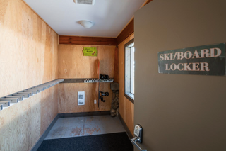 Photo 26: Ski Resort Motel for sale, 10 rooms, Southern BC: Business with Property for sale : MLS®# 188545