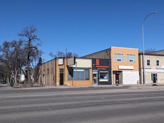 Photo 1: 1412 Main Street in Winnipeg: Retail for sale : MLS®# 202401737