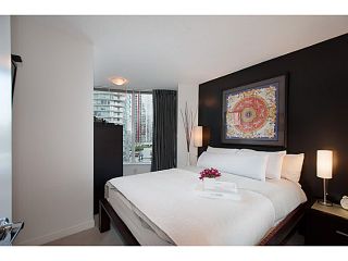 Photo 10: 1503 58 KEEFER Place in Vancouver: Downtown VW Condo for sale in "Firenze 1" (Vancouver West)  : MLS®# V1071192