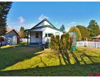 Photo 10: 19880 49TH Avenue in Langley: Langley City House for sale in "LANGLEY" : MLS®# F2803514
