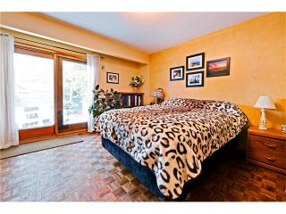 Photo 15: 3527 LAKESIDE Crescent SW in Calgary: Lakeview House for sale : MLS®# C4035307