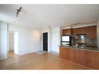 Photo 4: 2001 1001 HOMER Street in Vancouver: Downtown VW Condo for sale in "BENTLEY" (Vancouver West)  : MLS®# V885646