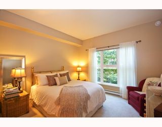 Photo 5: 104 2253 WELCHER Avenue in Port Coquitlam: Central Pt Coquitlam Condo for sale in "ST. JAMES GATE" : MLS®# V785959