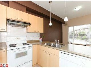 Photo 5: 22 18701 66TH Avenue in Surrey: Cloverdale BC Townhouse for sale in "ENCORE" (Cloverdale)  : MLS®# F1215196