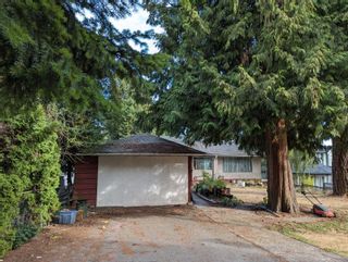Photo 2: 8056 GILLEY Avenue in Burnaby: South Slope House for sale (Burnaby South)  : MLS®# R2806319