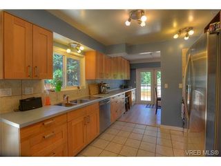 Photo 5: 8650 East Saanich Rd in NORTH SAANICH: NS Dean Park House for sale (North Saanich)  : MLS®# 704797