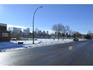 Photo 11: 3 806 2 Avenue NW in Calgary: Sunnyside Condo for sale : MLS®# C4000293