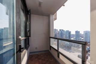Photo 17: 2205 909 MAINLAND Street in Vancouver: Yaletown Condo for sale in "Yaletown Park 2" (Vancouver West)  : MLS®# R2746583