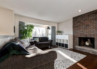 Photo 3: 143 Woodside Circle SW in Calgary: Woodlands Detached for sale : MLS®# A1175744