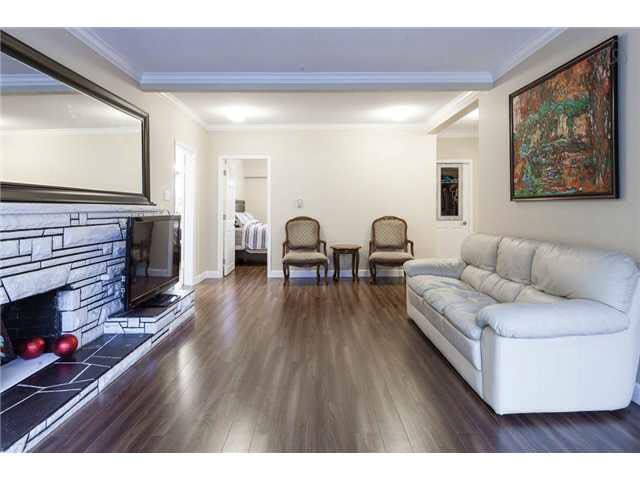 Main Photo: 5285 BURSILL STREET in : Collingwood VE House for sale : MLS®# V1111569