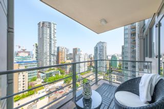 Photo 26: 2105 565 SMITHE Street in Vancouver: Downtown VW Condo for sale in "VITA at Symphony Place" (Vancouver West)  : MLS®# R2783685