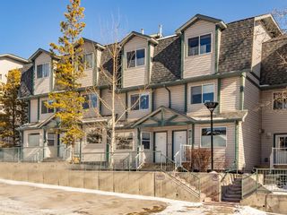Photo 1: 20 200 GLACIER Drive: Canmore Row/Townhouse for sale : MLS®# A2053950