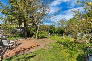 Photo 4: 2849 Cedar Hill Rd in Victoria: Vi Hillside Single Family Residence for sale : MLS®# 962566