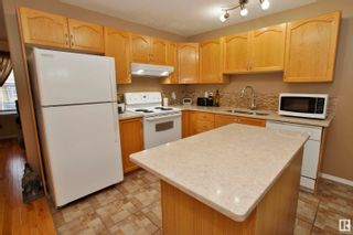 Photo 10: 2 16777 91 Street in Edmonton: Zone 28 House Half Duplex for sale : MLS®# E4324607
