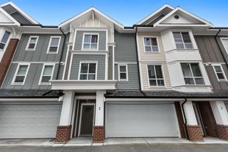 Main Photo: 2 20723 FRASER Highway in Langley: Langley City Townhouse for sale : MLS®# R2862868